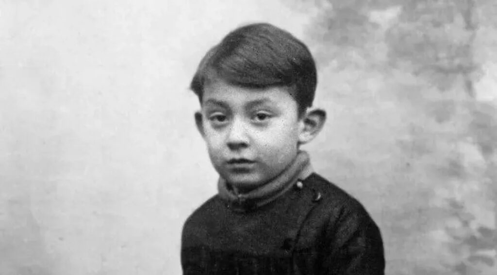 Photo de Serge Gainsbourg en 1934