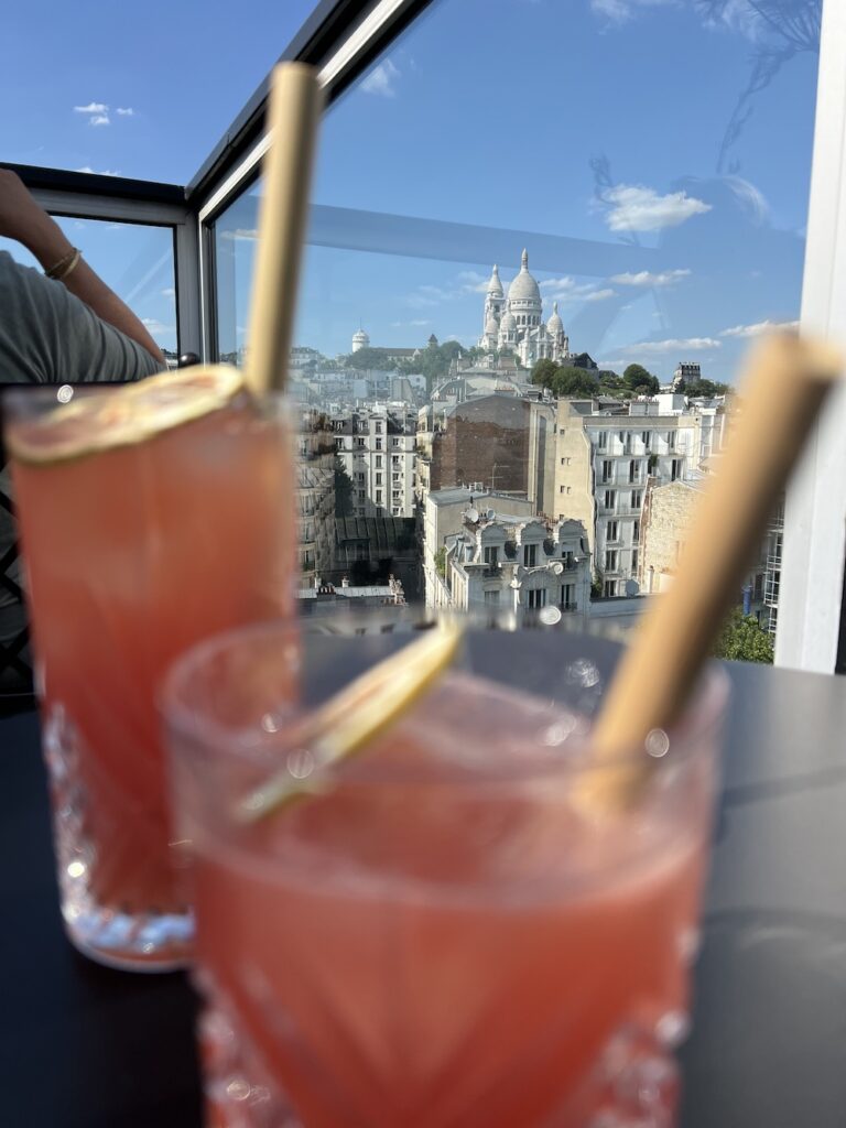 cocktails avec vue sur le Sacré-Coeur