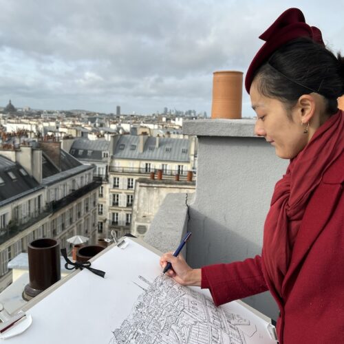 Christelle Téa dessine les toits de Paris.