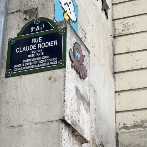 La nouvelle plaque rue Claude Rodier en hommage à la résistante méconnue