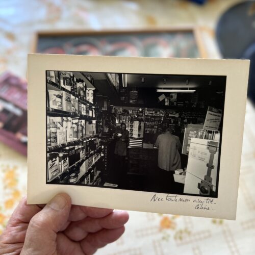 Intérieur de la quincaillerie, avant sa fermeture en 1996