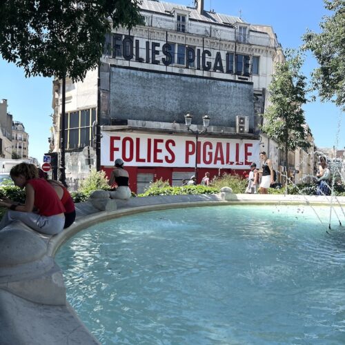 Fontaine de la place Pigalle