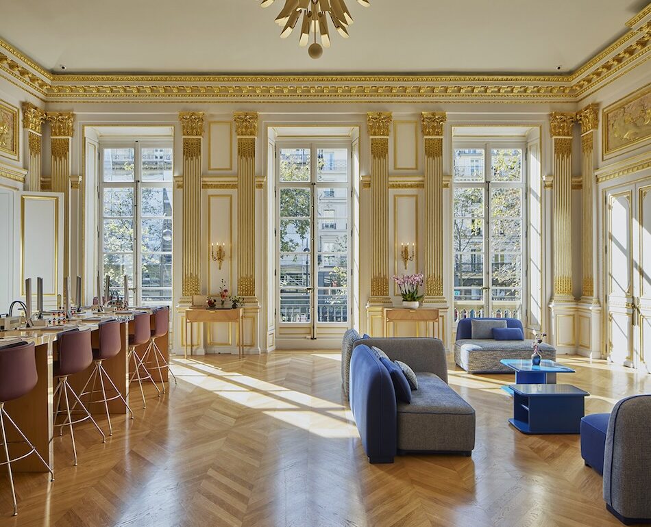 Salon de l'Hôtel de Mercy-Argenteau entièrement restauré.