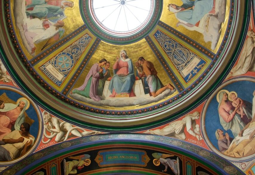 Chapelle de la Vierge dans l'église Notre Dame de Lorette