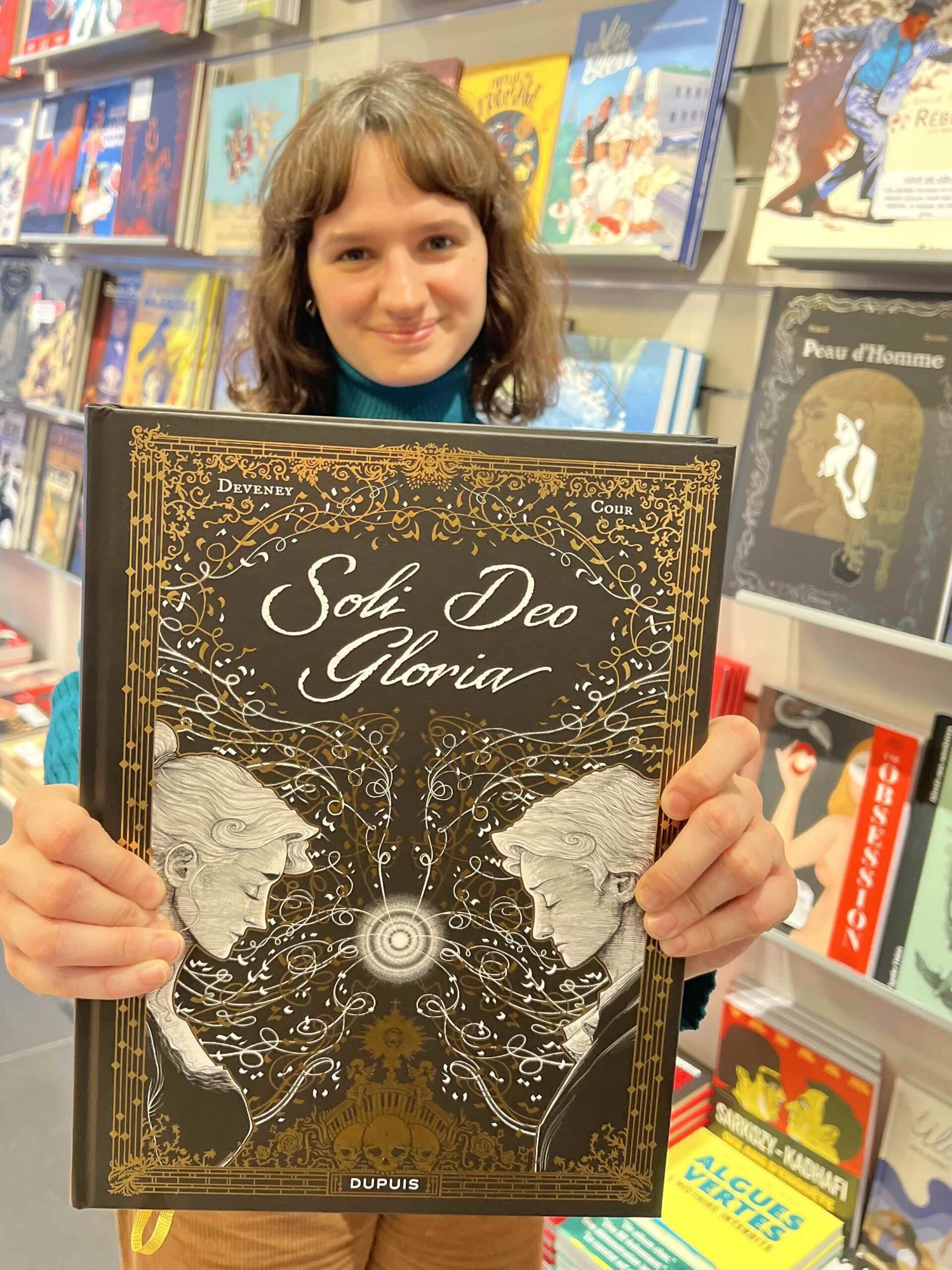Chez Bulles en têtes, librairie spécialisée BD et manga, on présente le roman graphique "Sole Deo Gloria", chez Dupuis.