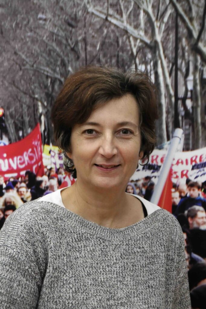 Sophie Robin, tête de liste Lutte ouvrière dans le 9ème arrondissement de Paris