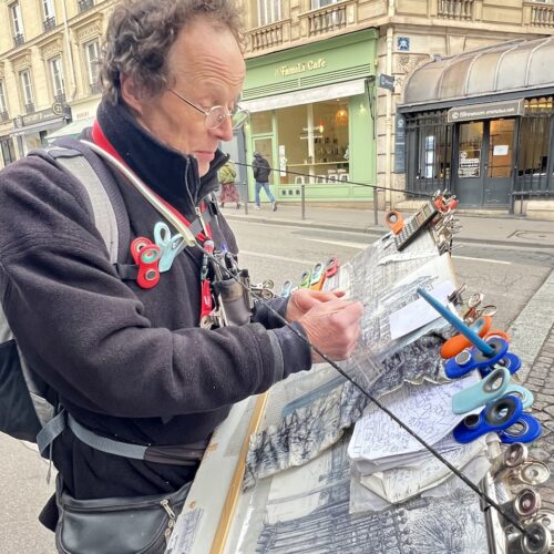Christian Baillard poursuit son dessin à l'encre, janvier 2026