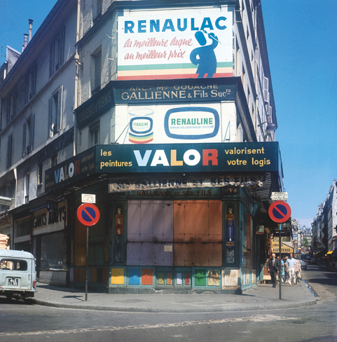 Façade de la droguerie du 1 rue des Martyrs