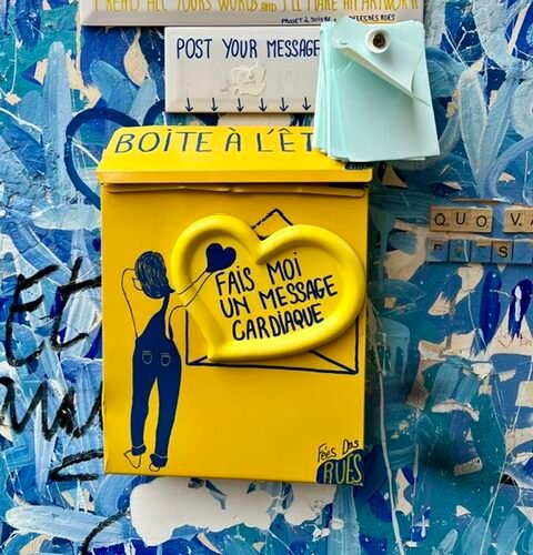Boite à lettres "Fais moi un message cardiaque" de Feesdesrues